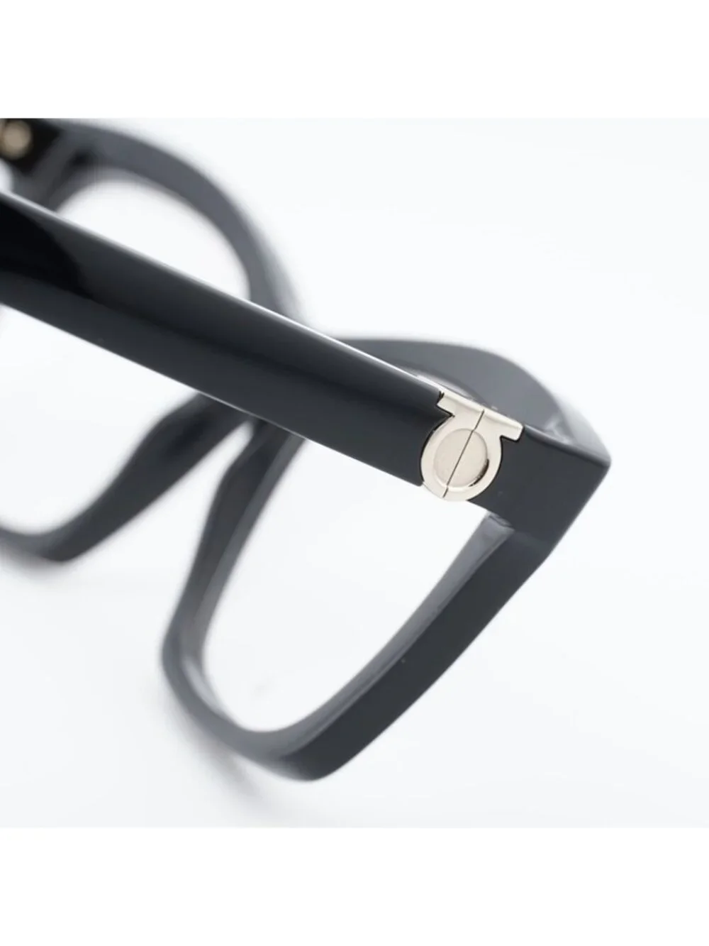 Salvatore Ferragamo authentic salvatore